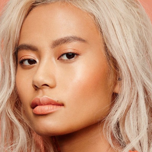 NUDE PEACH - NUDESTIX NUDIES Matte Blush Stick - Picture 5 of 6